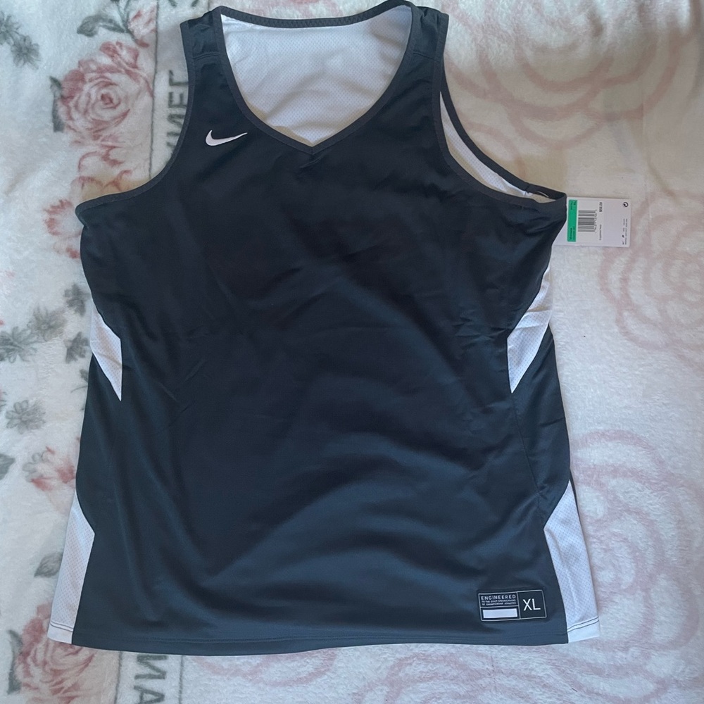Nike Black and White Women's  Reversible Jersey Top